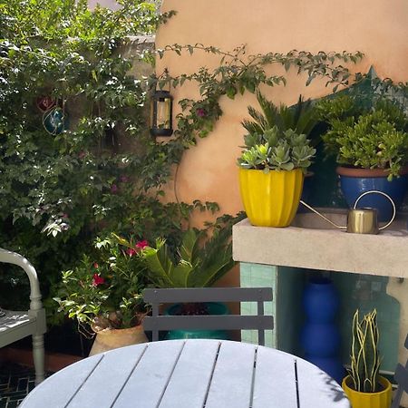 Petit Patio - 2 Chambres - Centre Ville - Climatisation Cassis Dış mekan fotoğraf