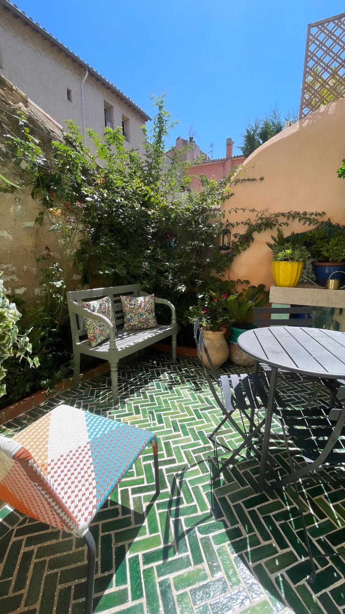 Petit Patio - 2 Chambres - Centre Ville - Climatisation Cassis Dış mekan fotoğraf